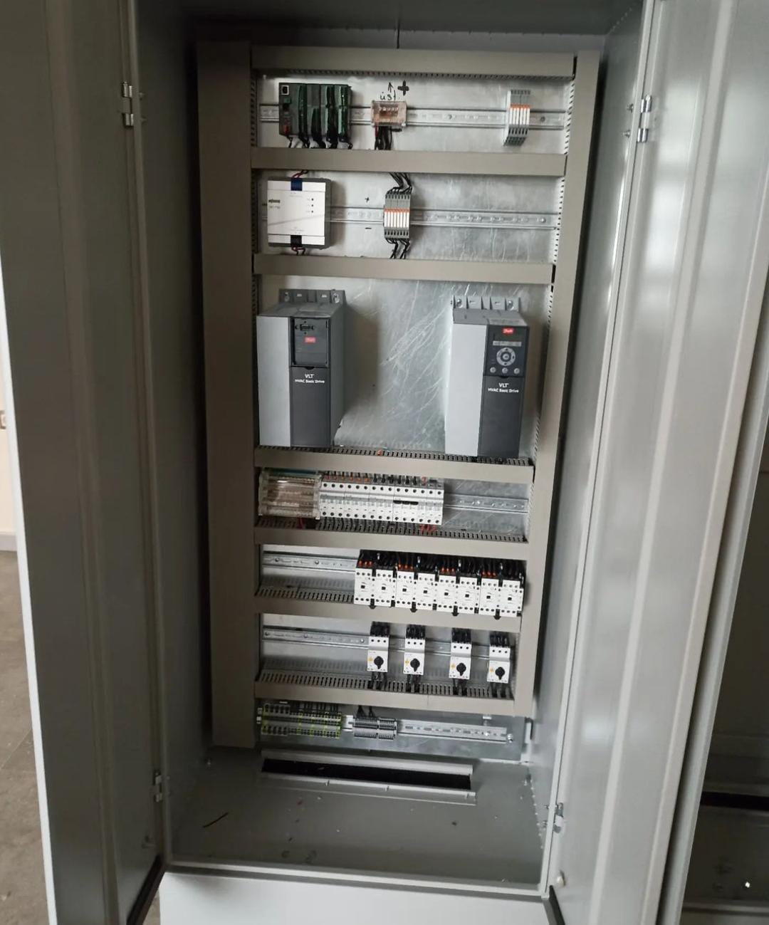 Danfoss VLT Sürücülü Otomasyon Dolabı